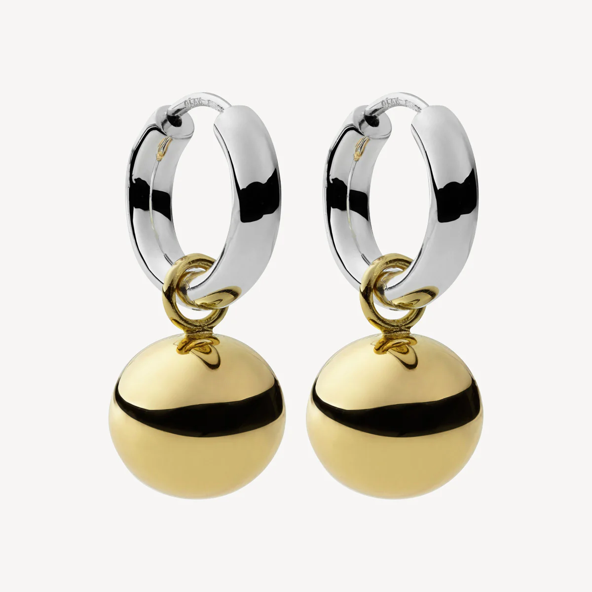 NAJO Ball Charm Huggie