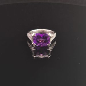 9 Carat White Gold Amethyst and Diamond Ring
