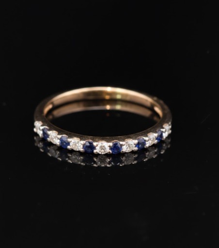 9ct Yellow Gold Sapphire and Diamond ring