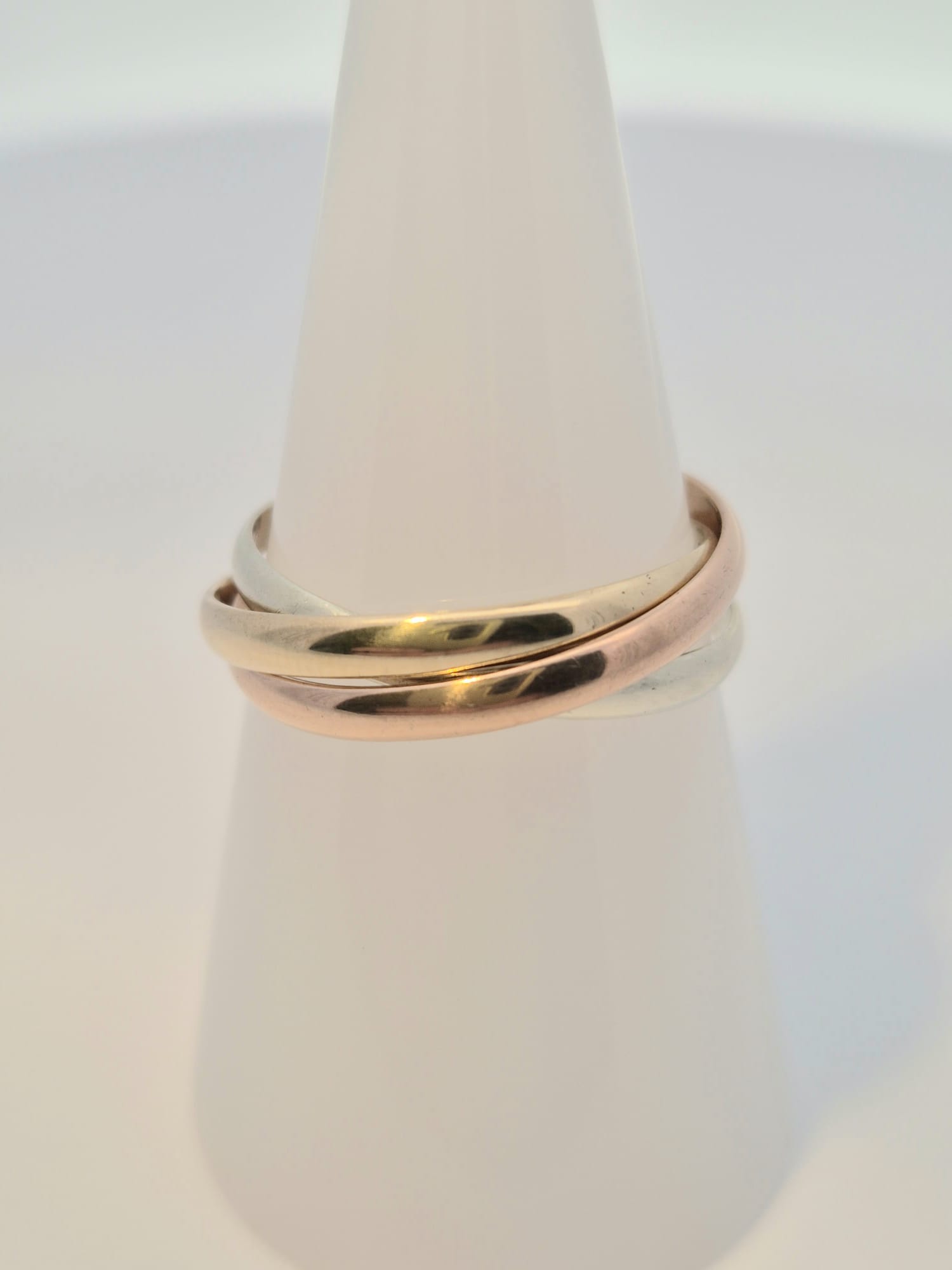 9ct Tri-Colour Gold Ring