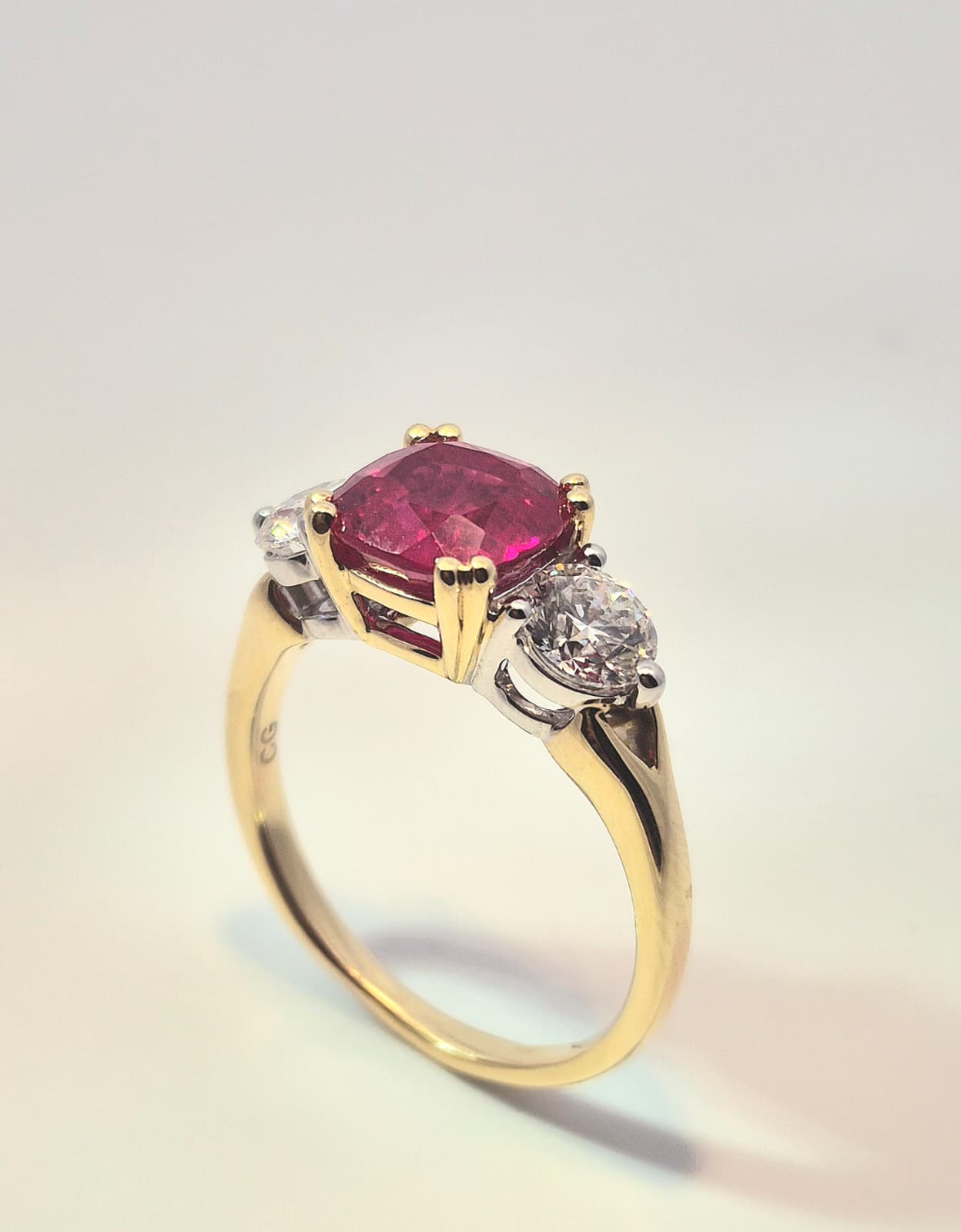 18ct Yellow Gold Ruby and Lab Grown Diamond Ring - Image 2